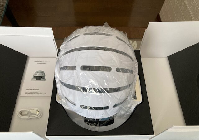 カレントボディのLEDヘルメット